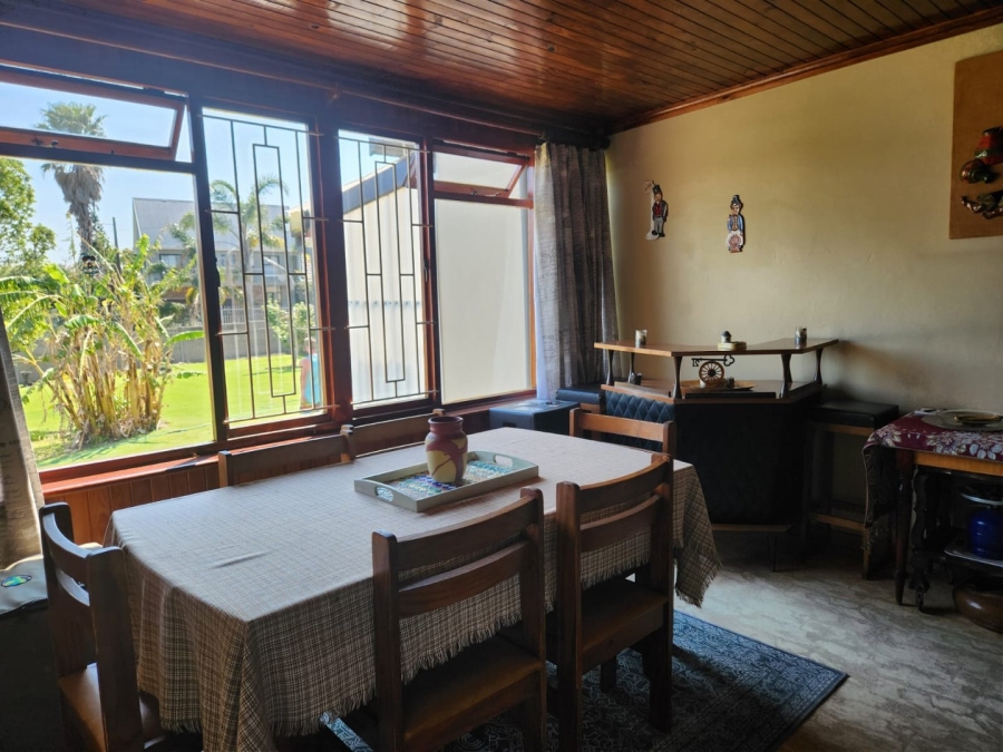 4 Bedroom Property for Sale in Denneoord Western Cape